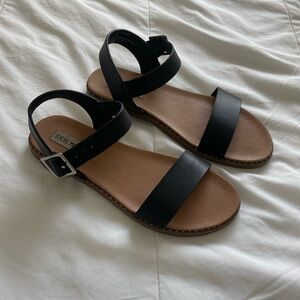 Black sandals